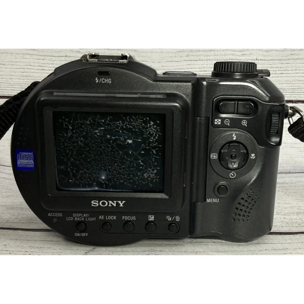 Sony CD Mavica 5MP‎ Digital Camera w/ 3x Optical Zoom MVC-CD500 Disc Error Read